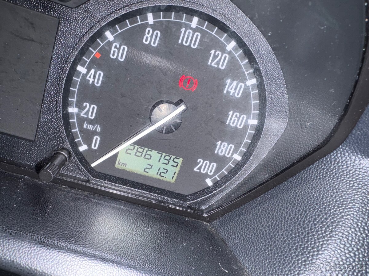 Skoda fabia 1.9sdi - 5