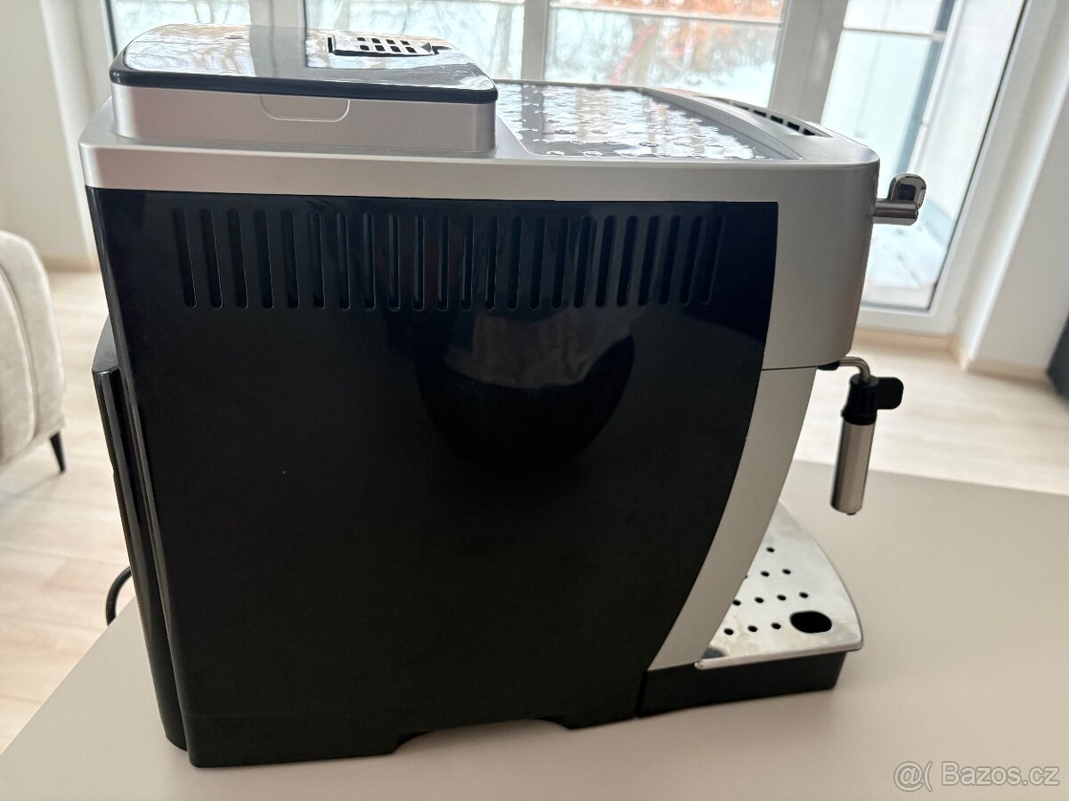 Kavovar DeLonghi Magnifica ECAM 21.117.SB stříbrná - 5
