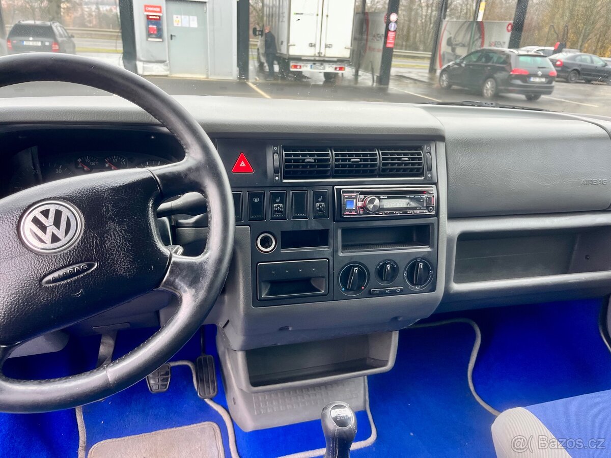 Vw T4 Multivan 2,5 Tdi 74kw - 5