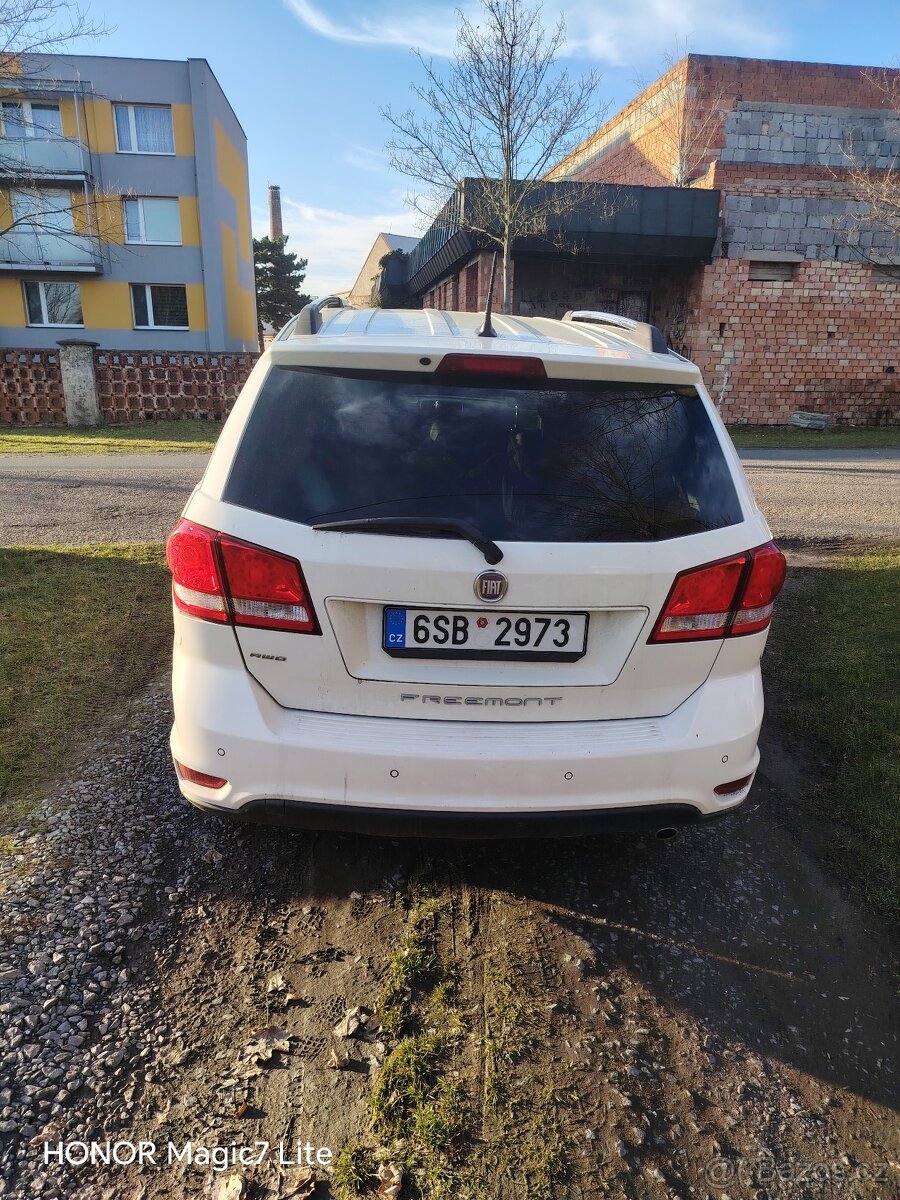 Prodám Fiat Freemont 2.0 JTD Urban - 5