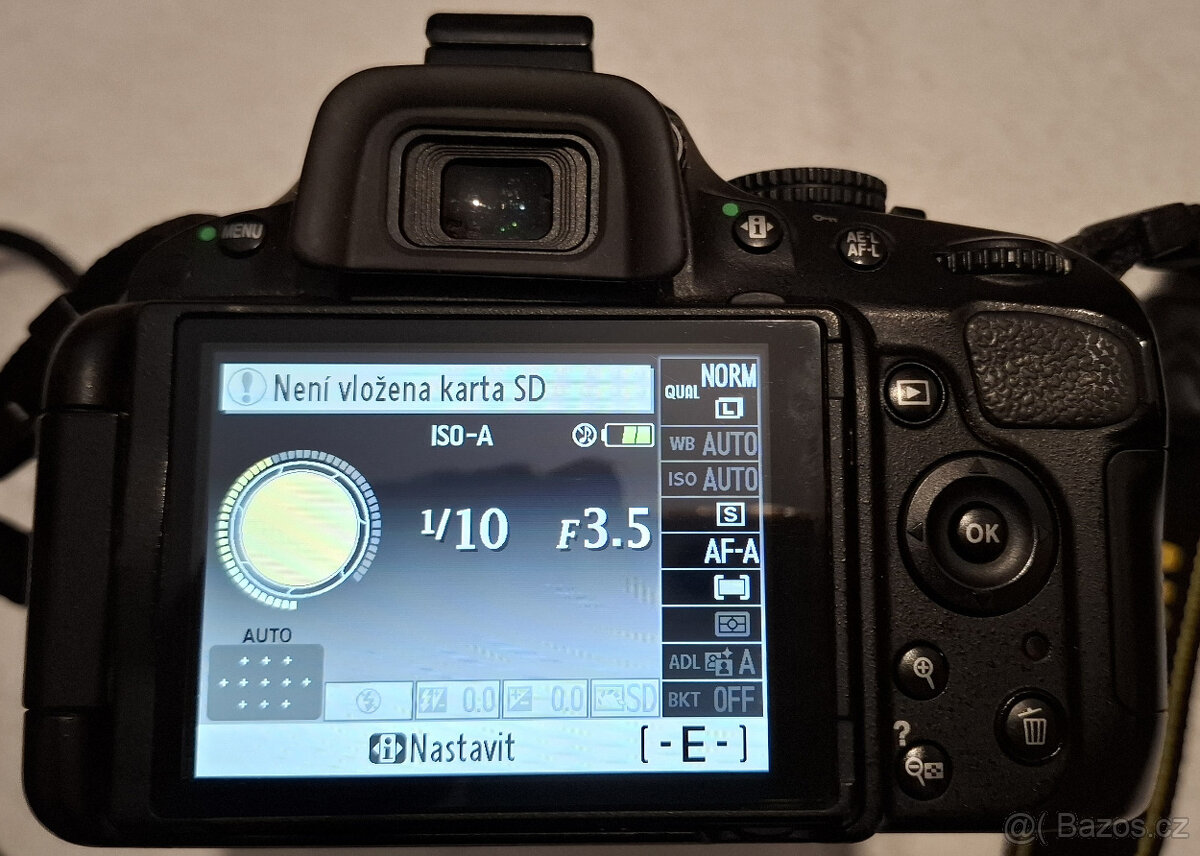 Zrcadlovka Nikon + Tamron 18-200 + příslušenství - 5