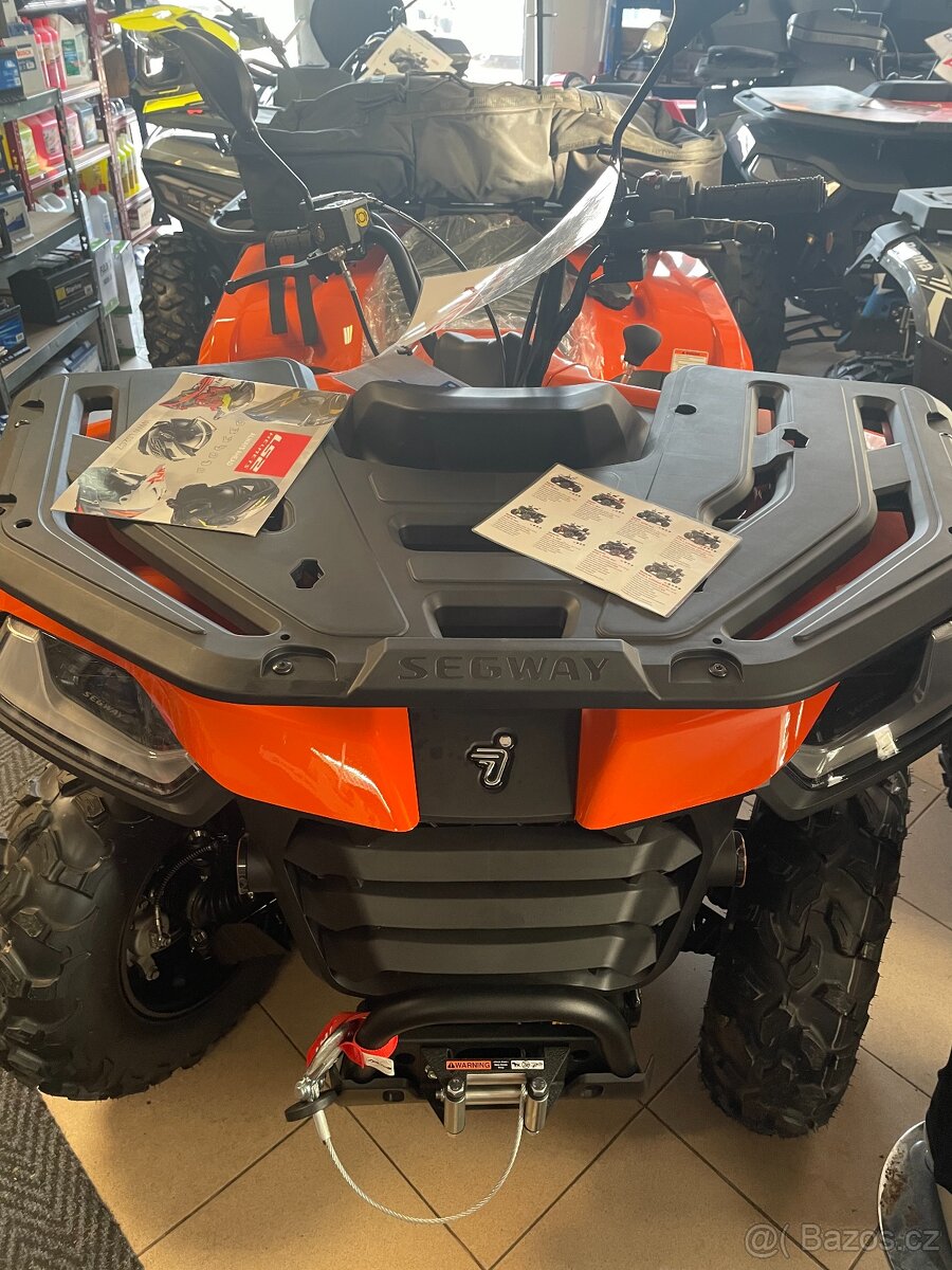 ČTYŘKOLKA SEGWAY - AT5 S T3b + ZDARMA BOX