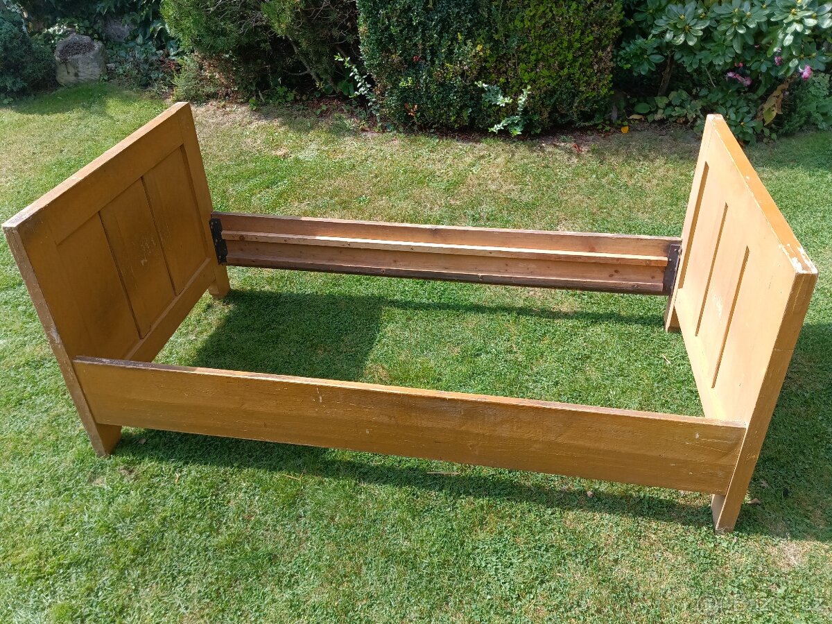 Retro postel cca 1920 - 5