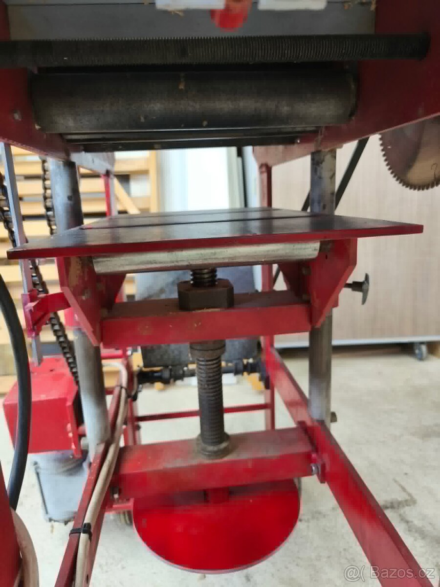 Hoblovka s protahem a pilou - 5