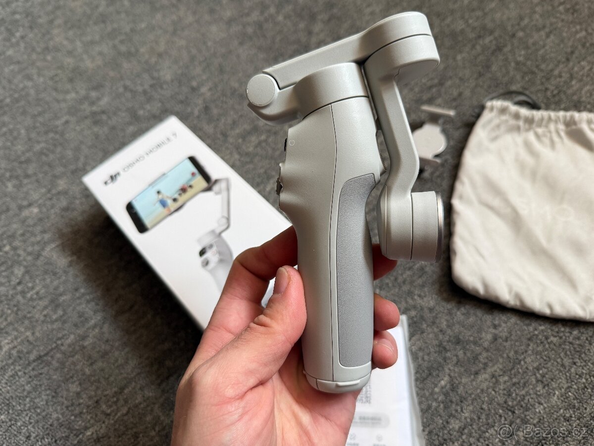 Stabilizátor DJI Osmo Mobile 7 - 5