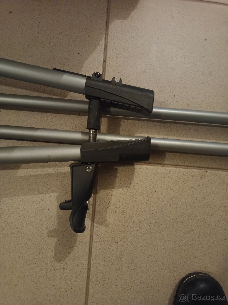 Držáky na kola - 5