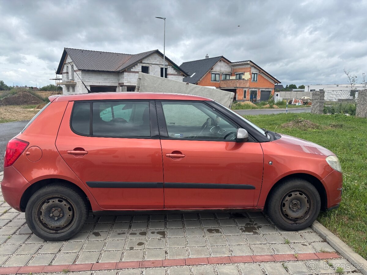 Škoda Fabie rv 2008 benzin - 5