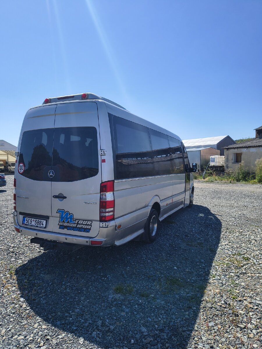 Mercedes Benz Sprinter - 5