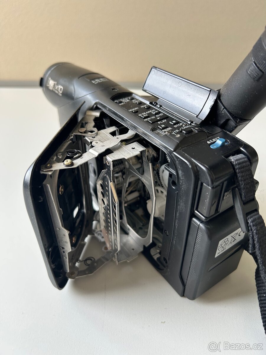 videokamera Panasonic NV-R33 - 5