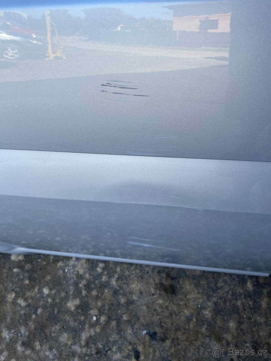 Levé přední dveře VW T5, T6 stříbrná - 5