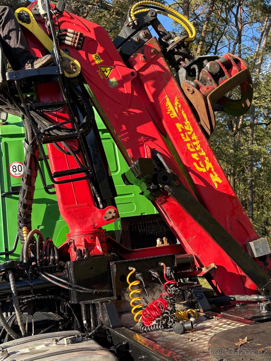 Prodám lesovůz Scania 6x6, G440 - 5