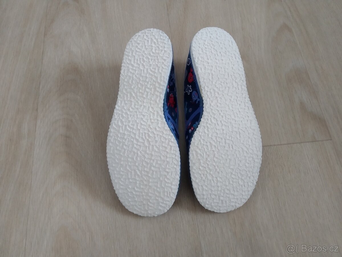 Dětské bačkory Tureček vel.33,5 - 5