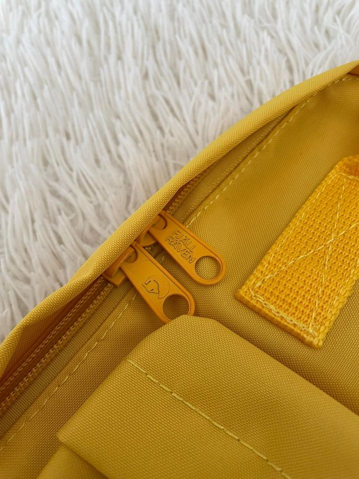Nový batoh Fjällräven Kanken 7L žlutý - 5