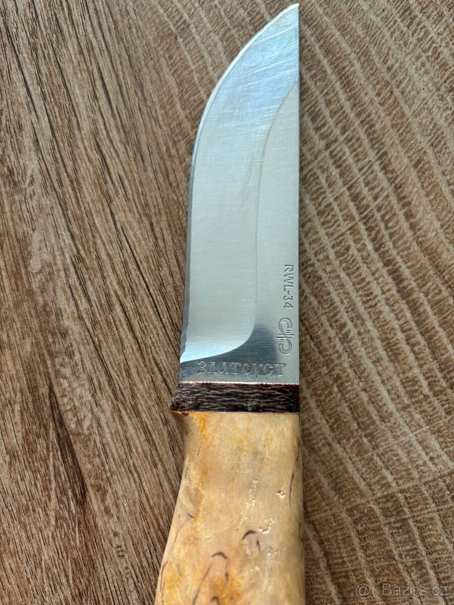 Lovecký nůž A&R Zlatoust RWL-34 – karelská bříza, kožené pou - 5