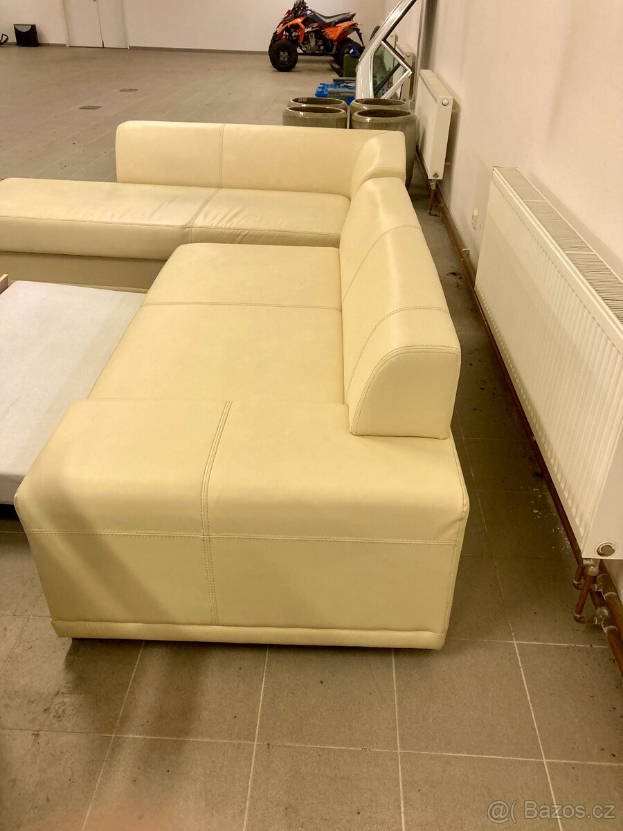 kožená rozkládacín krémová sedací souprava - 5