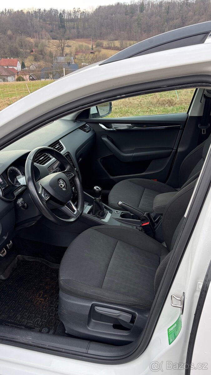 Škoda Octavia 3 4x4 - 5