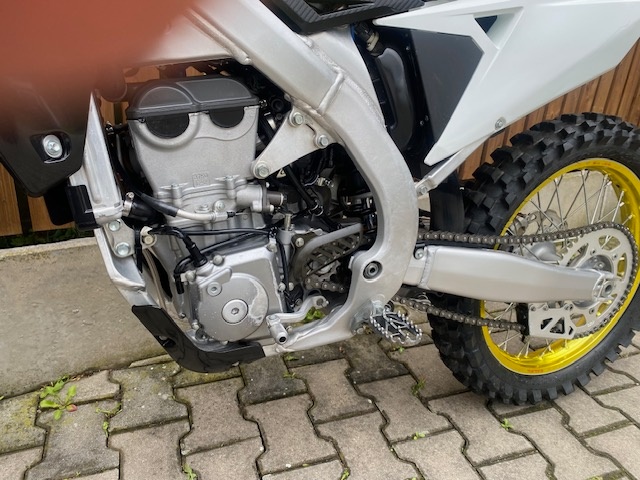 SUZUKI RMZ 450