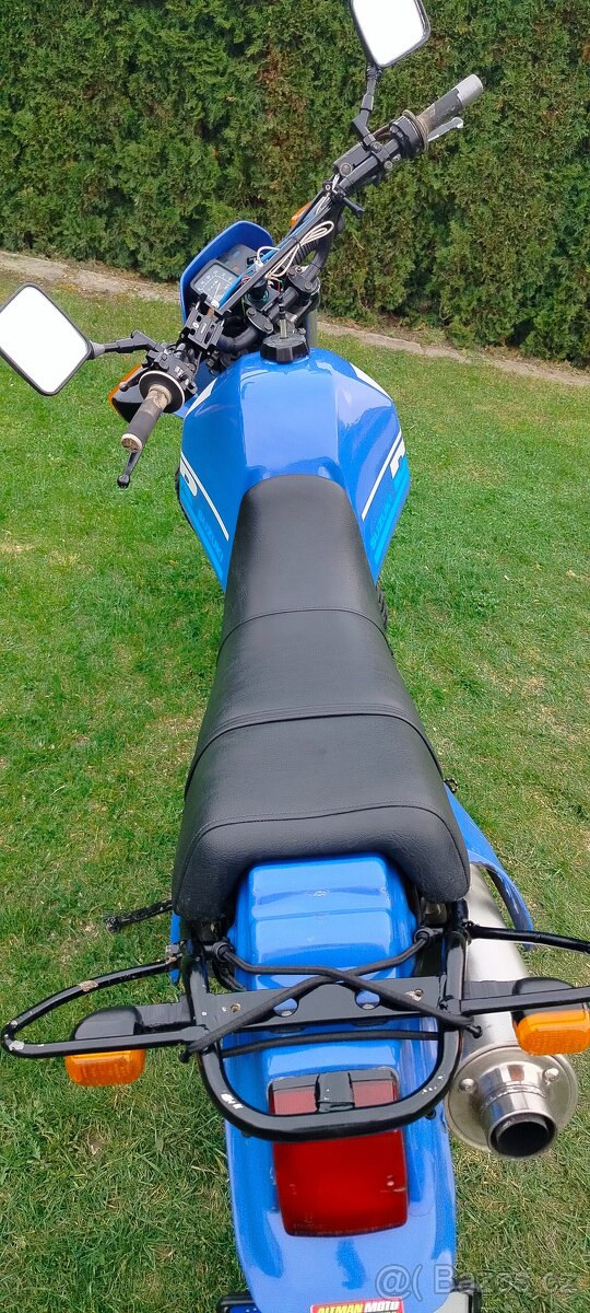 Suzuki dr600