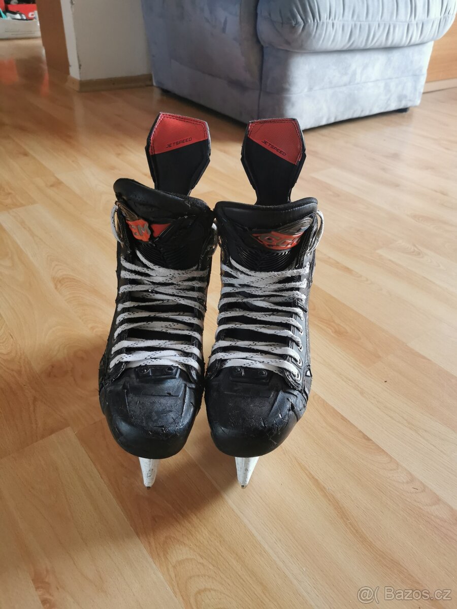 Brusle CCM JetSpeed FT6 Pro vel. 8,5 - 5