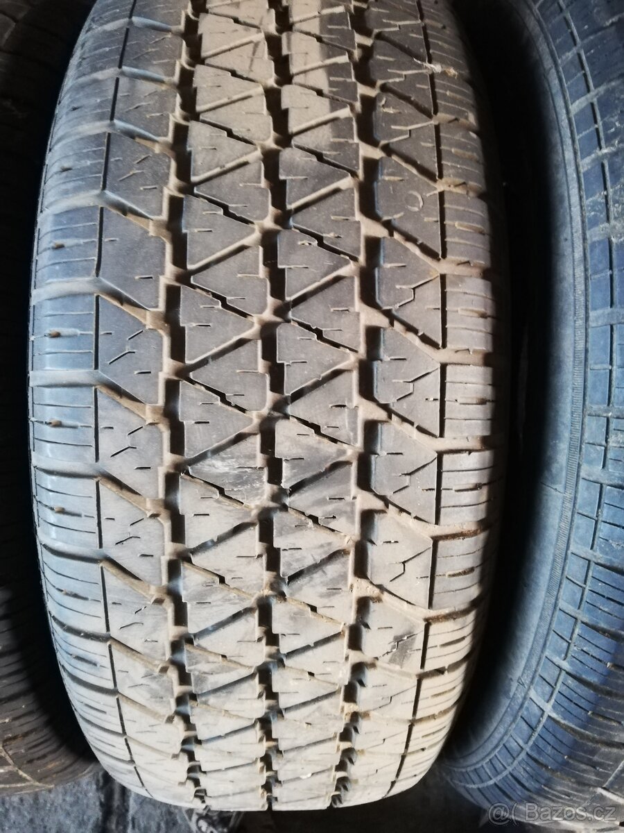 265/70 r15 M+S Kumho - 5