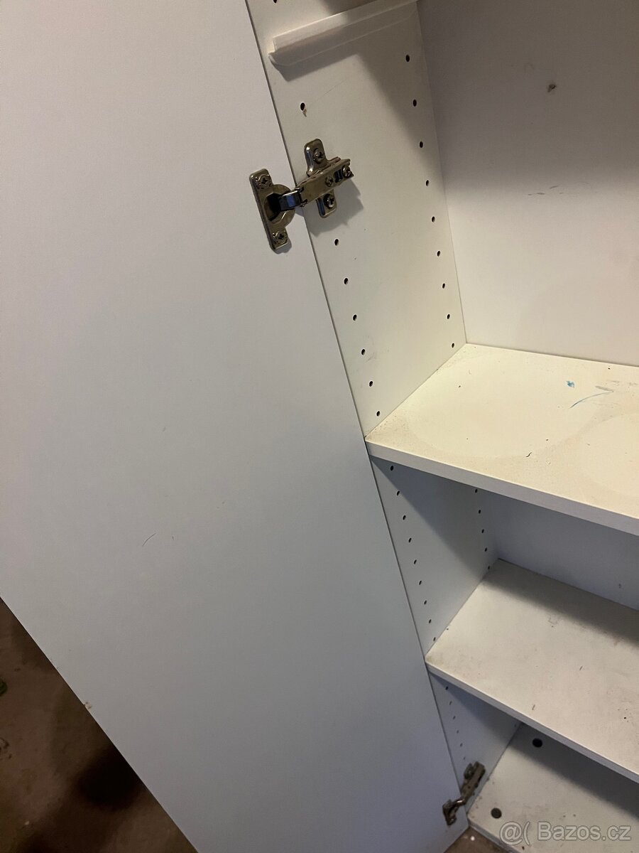 Modrá skříňka IKEA - 5