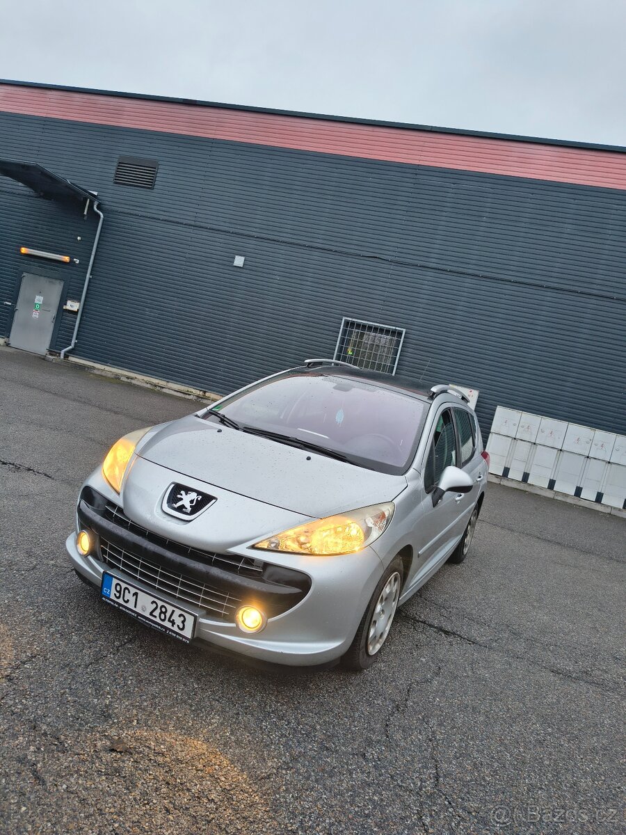 Peugeot 207sw - 5