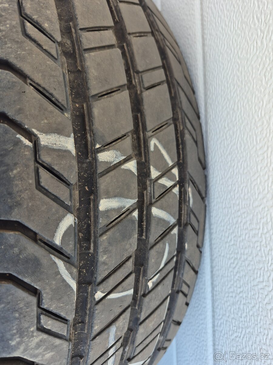 Continental Contivan contact 100 215/65 R16 - 5