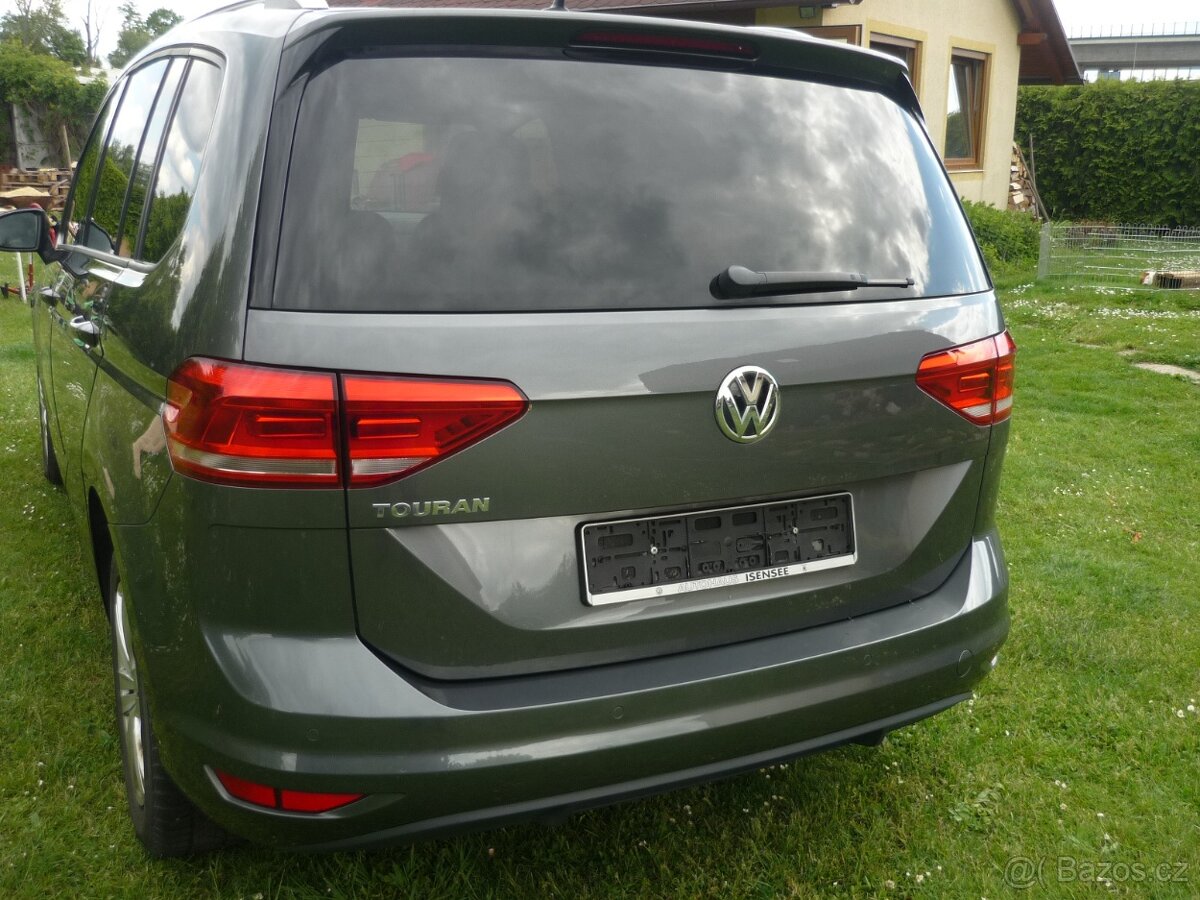 VW Touran, 1,6Tdi, rv 2018, 7 míst - 5