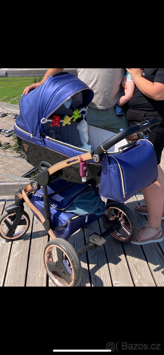 Junama modrý kočárek - 5