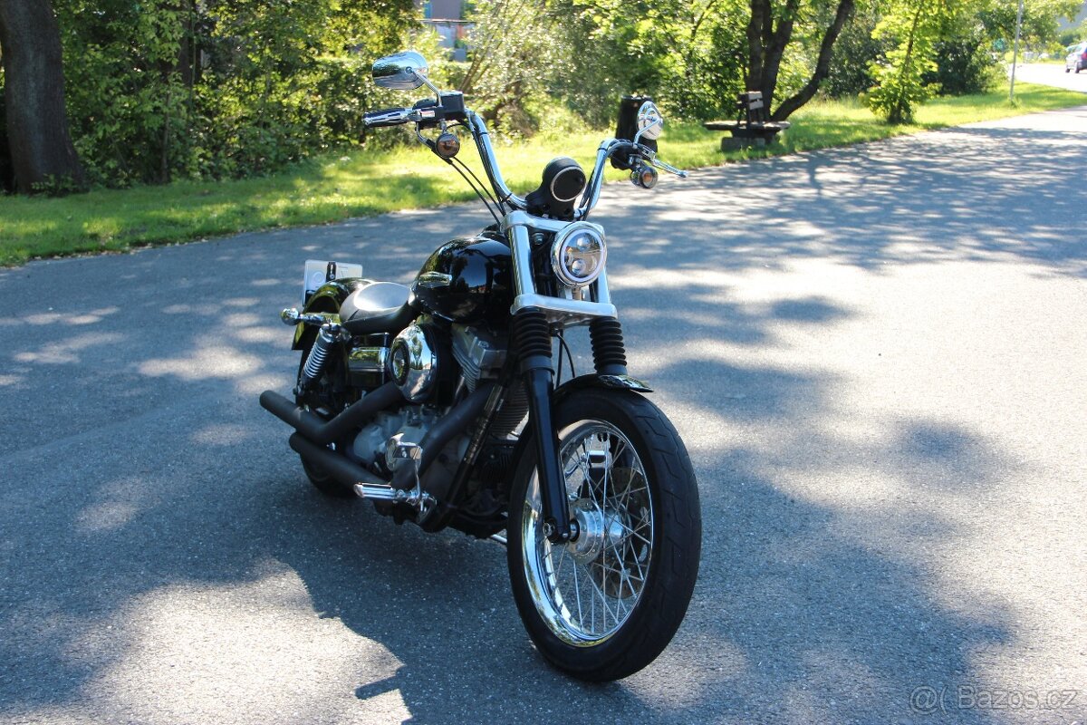 Harley Davidson Super Glide - 5