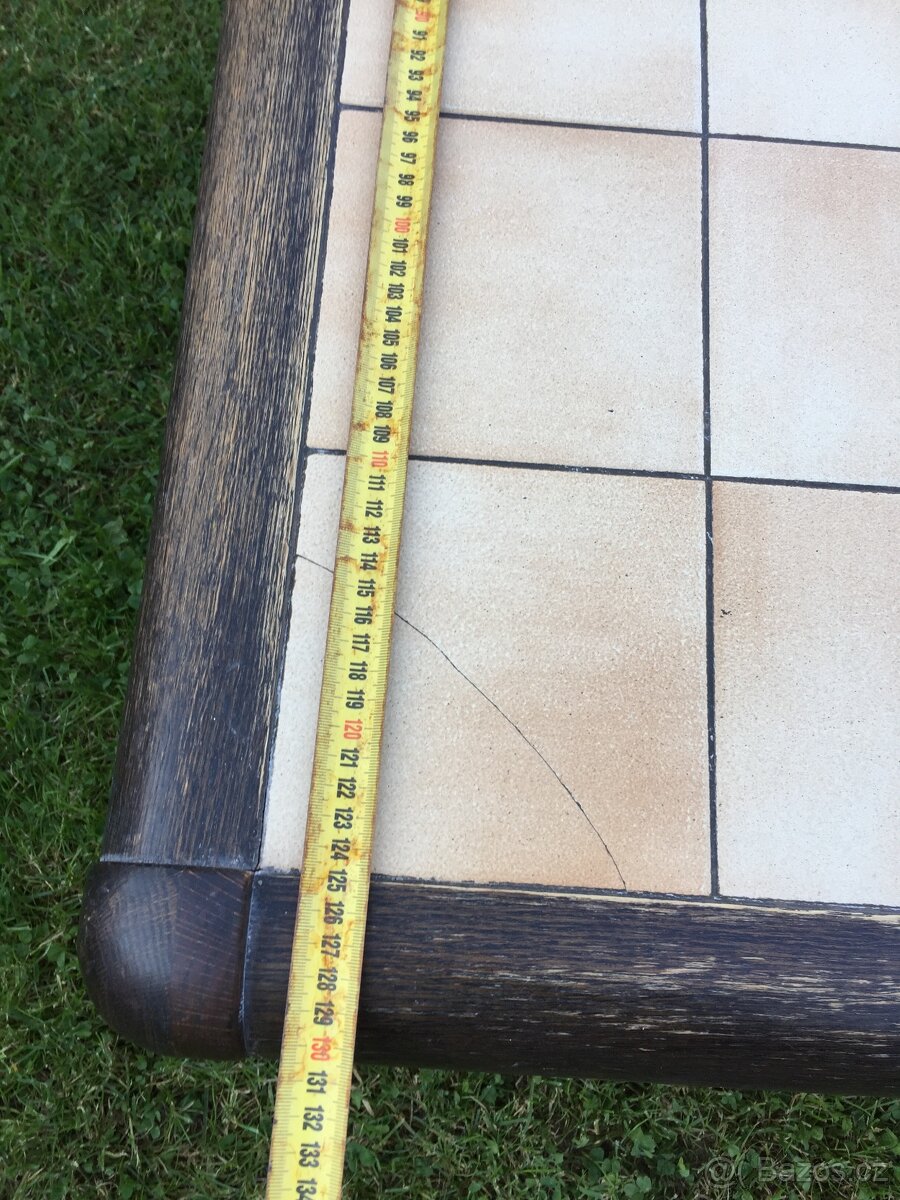 Konferenční stolek - 5