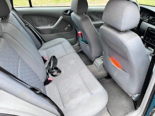 Škoda Octavia kombi 1.6 r.v. 2000 - 5