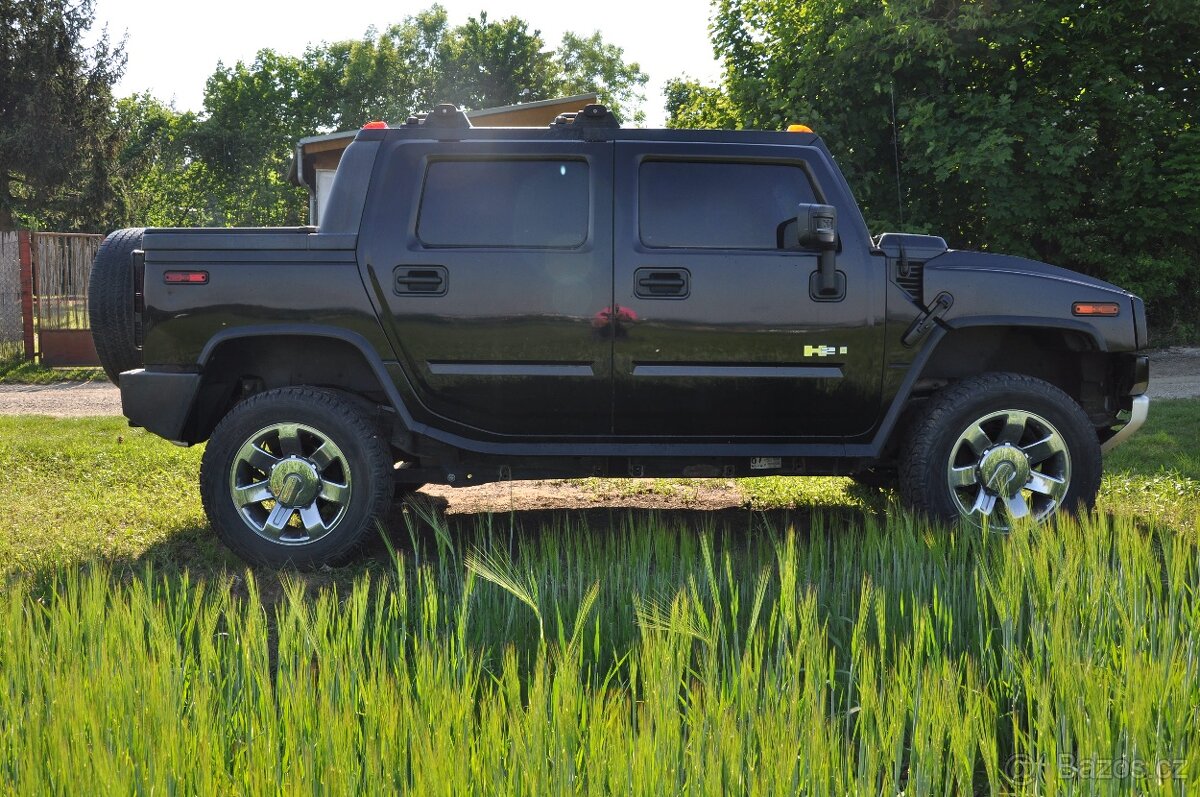 HUMMER H2 SUT Pick up, 2008 - poslední model 6.2 V8