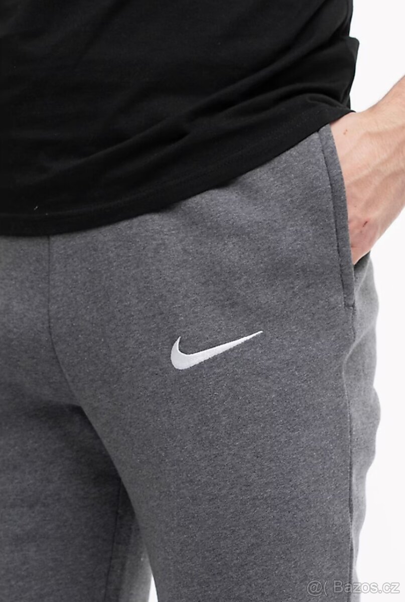 Pánské tepláky Nike, vel. L - 5