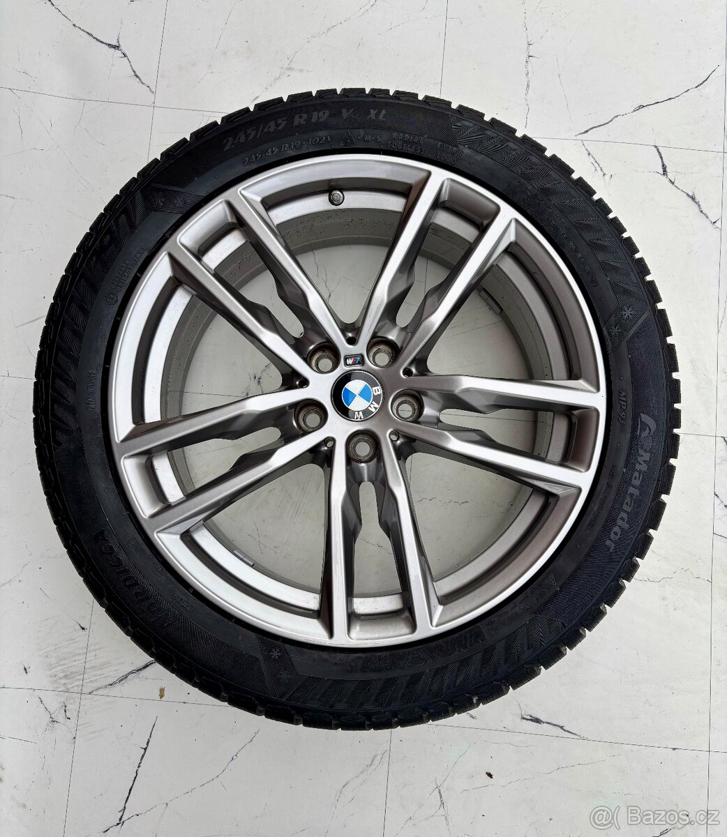 Orig sada r19 bmw X3 X4 698m 245/45/19 Matador - 5