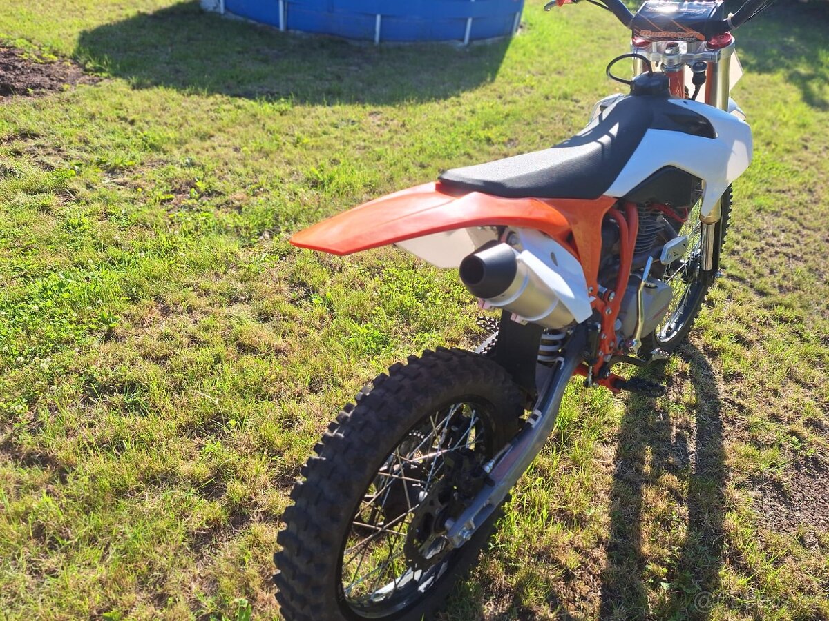 Pitbike Minirocket Pitrock 250ccm