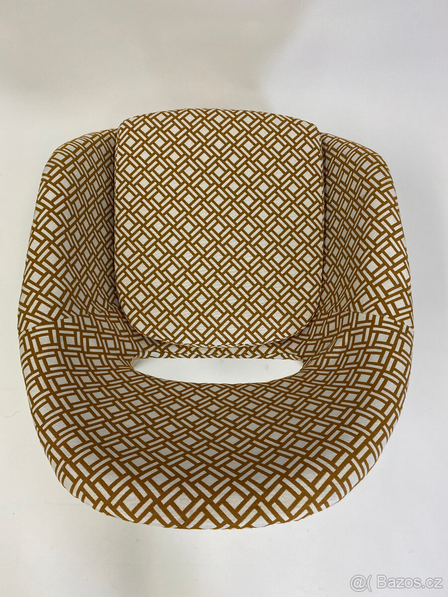 Vyhledávaná skořepinová křesla Navrátil, 2 kusy - 5