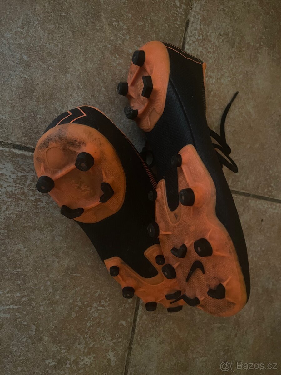 Kopačky Nike velikost 37,5 Chlapecké - 5