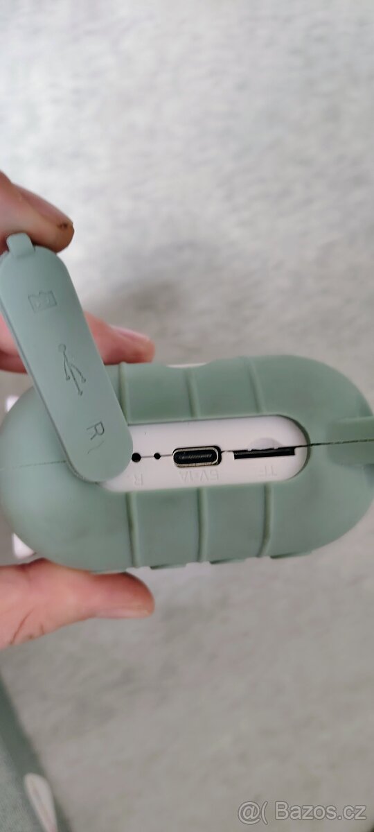 Prodám Polaroid černobílè fotky - 5