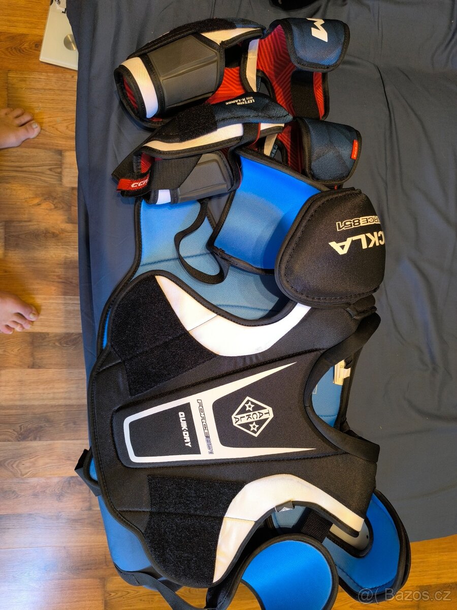 Hokejová výzbroj - 5