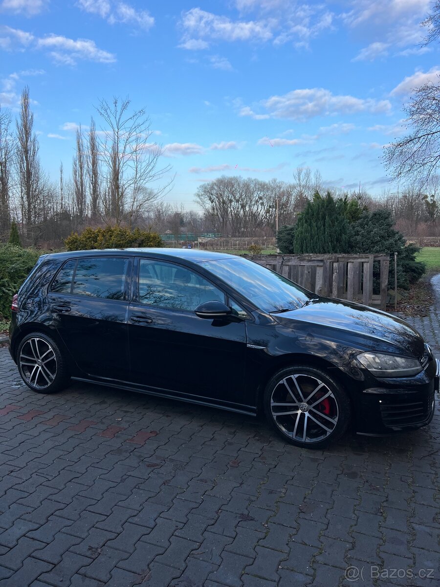 VW GOLF VII GTD - 5