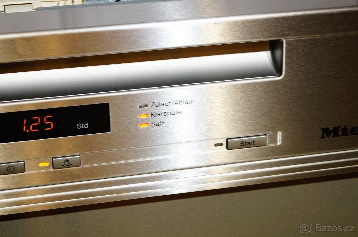 Myčka Miele nerezová vestavná G6200 SCi - 5