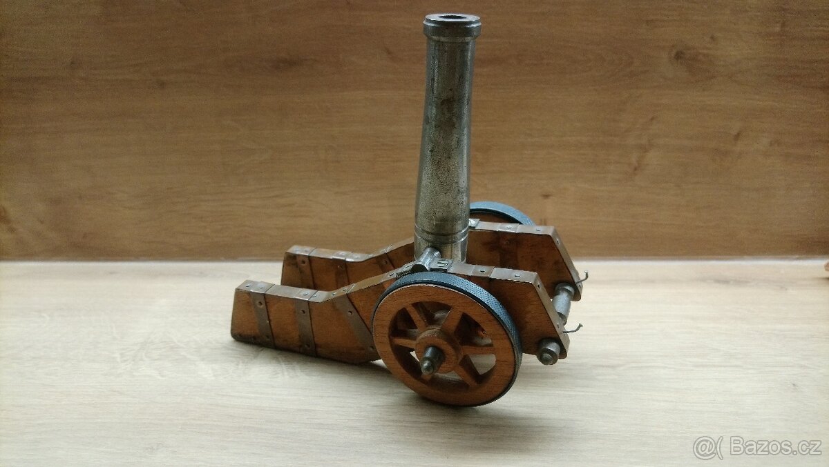 Model děla - 5