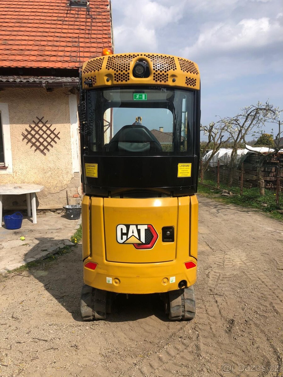 Caterpillar CAT 301.6 - 5