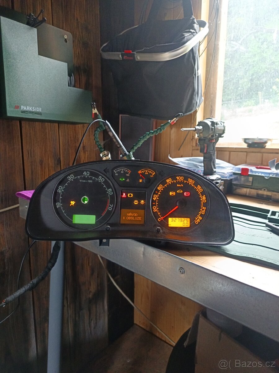 O1 Maxidot Budíky Podle Vaší Představy.
+ Instace do auta.d - 5