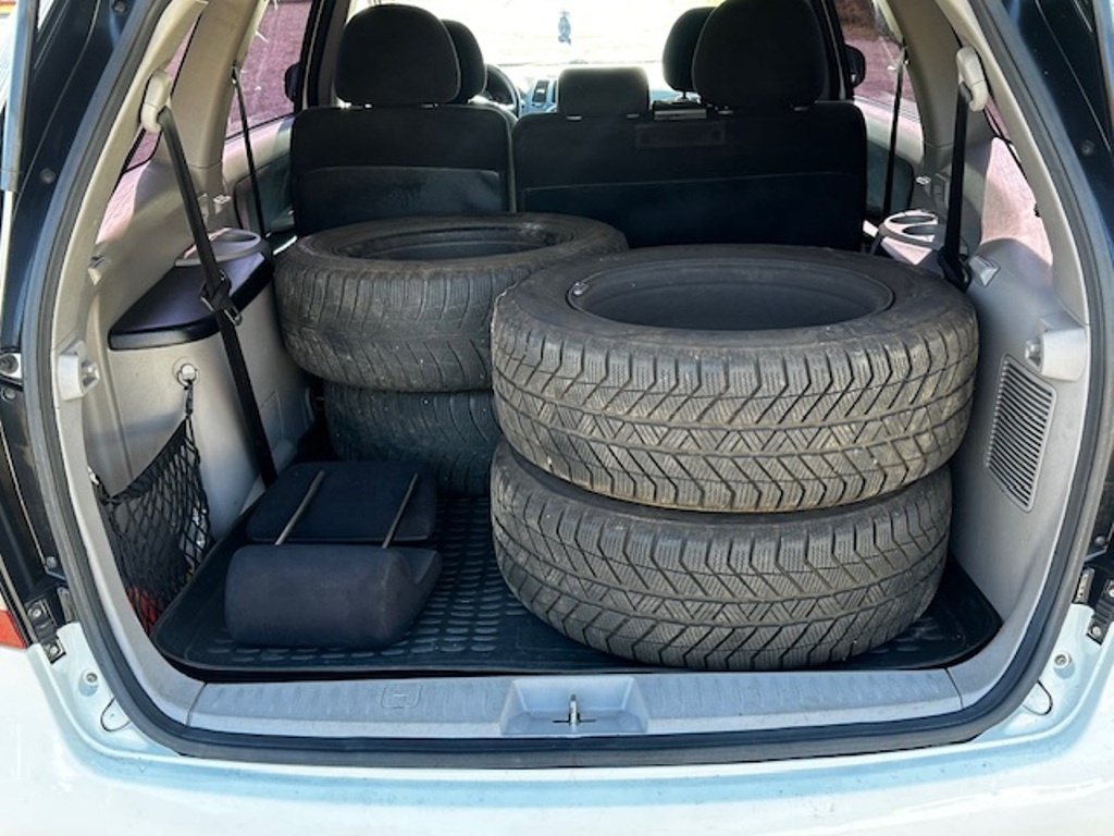 Mitsubishi Grandis 2.0TDi 103kw, r.2010, 7mist - 5