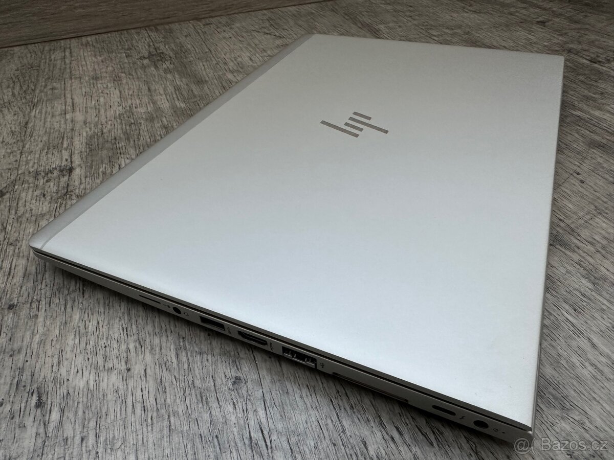 HP ELiTEBOOK v kovovém provedení v plné výbavě - 5