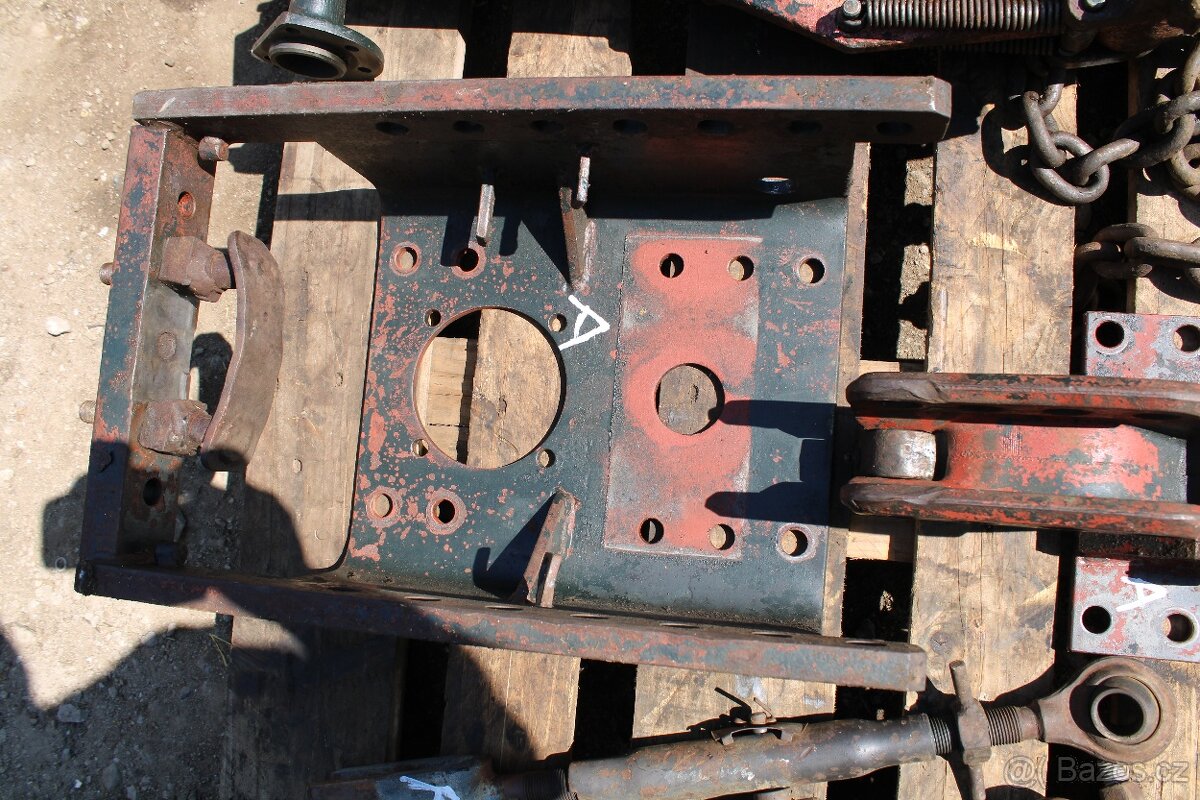 Zetor 7211 ramena konzole trn agrohák držák 3. bod - 5