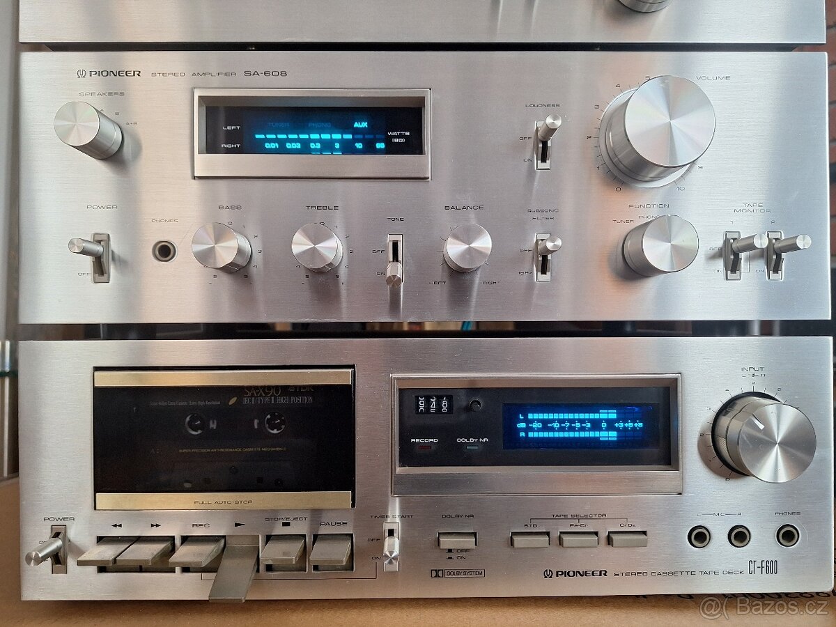 Vintage věž Pioneer - 5