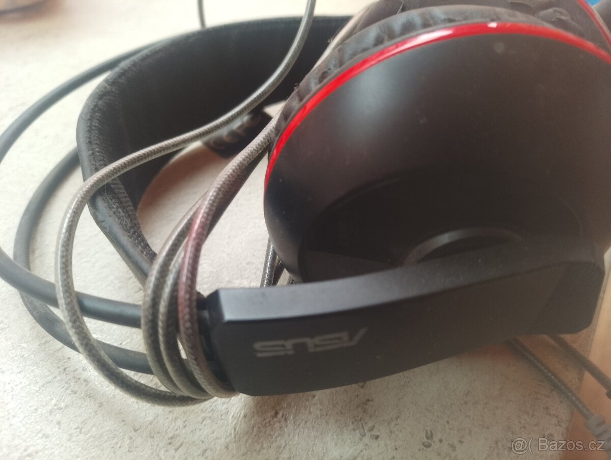Prodám herní set ASUS - 5
